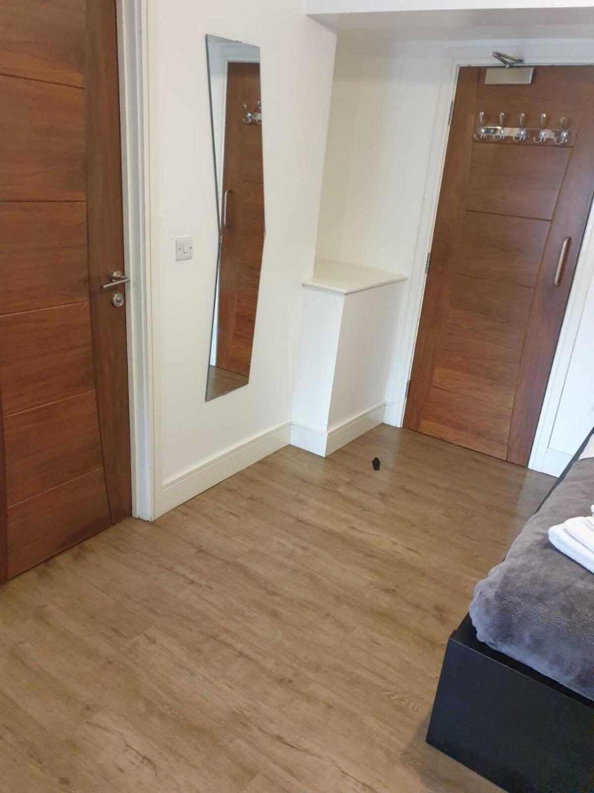 Sav Apartments Regent レスター 部屋 写真