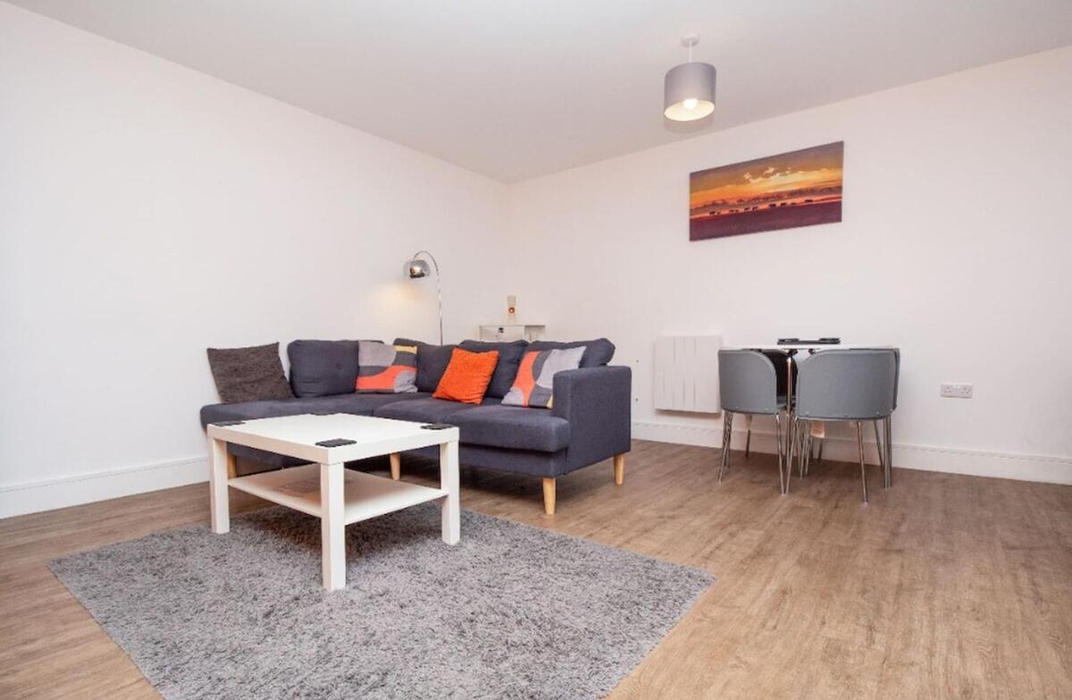 Sav Apartments Regent レスター 部屋 写真